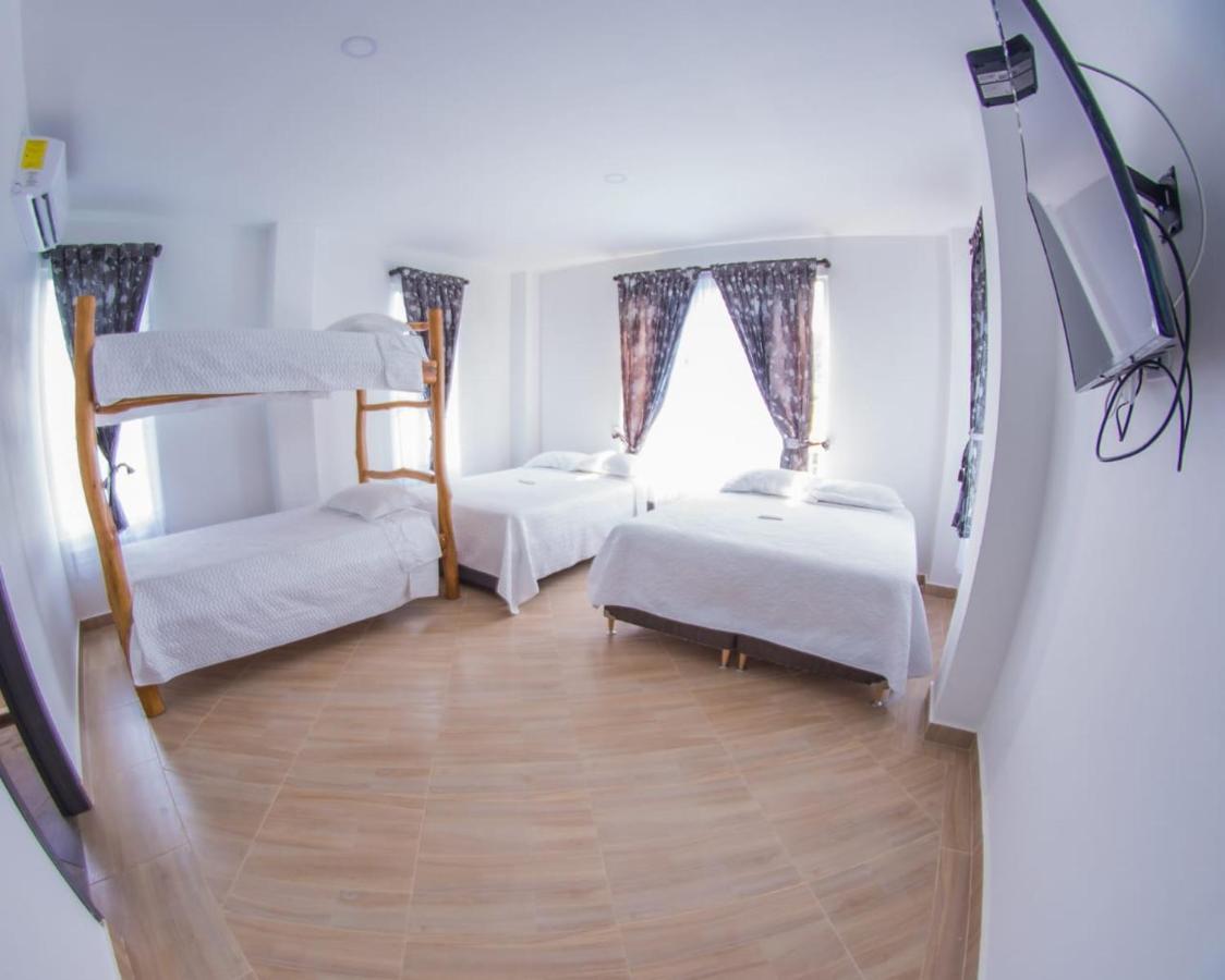 Casa Blanca Malibu Aparthotel Santa Veronica Bagian luar foto